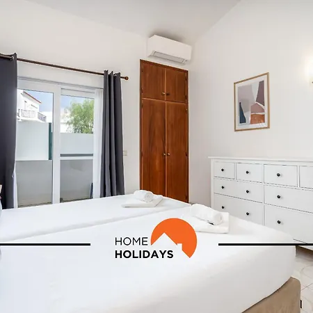 #245 Quinta Do Julo By Holidays Villa Albufeira